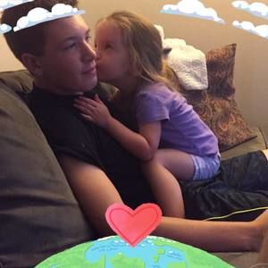 Meet your Posher, Toni